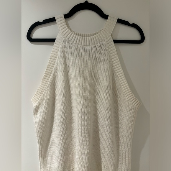 White High-Neck Knit Tank - Picture 3 of 6